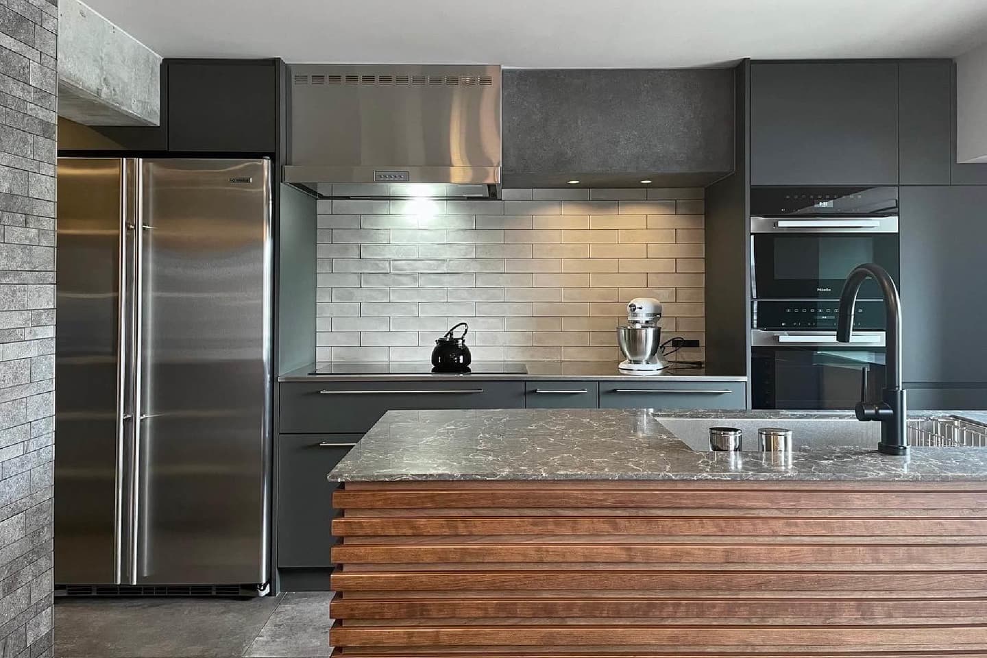 オーダーキッチンの施工例2枚目