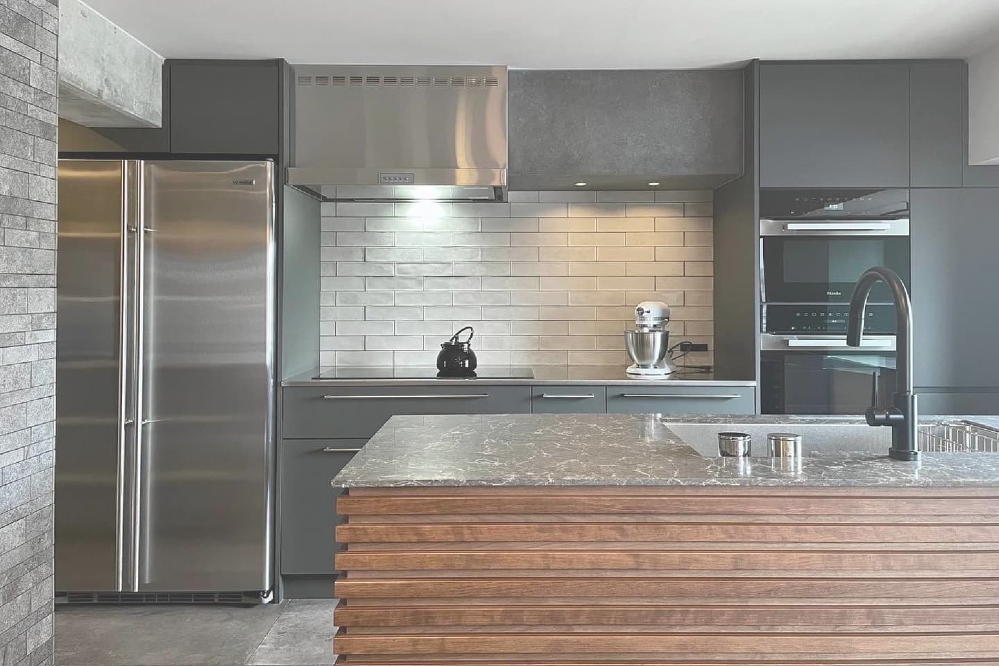 オーダーキッチンの施工例2枚目